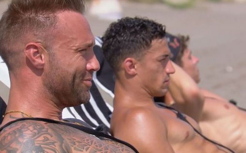 Celebrity Ex on the Beach 
 Liebe auf den ersten Blick