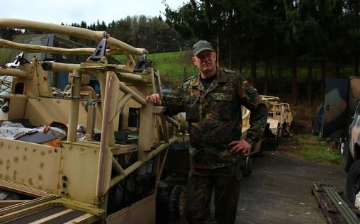 Steel Buddies - Stahlharte Geschäfte 
 Ein Army-Truck für Mutti