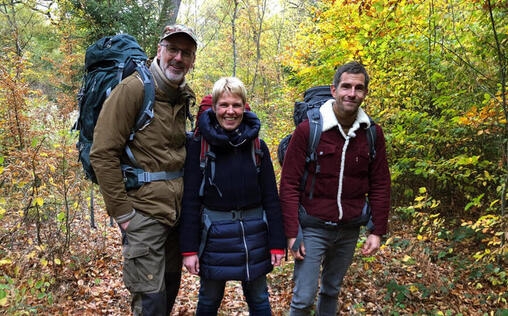 Der mit dem Wald spricht - Unterwegs mit Peter Wohlleben 
 Der mit dem Wald spricht - Unterwegs mit Peter Wohlleben