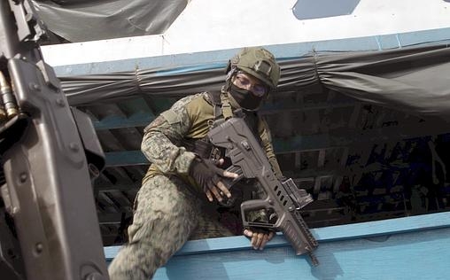 Raubbau auf den Philippinen 
 Illegale Fischerei zerstört einzigartige Ökosystem...