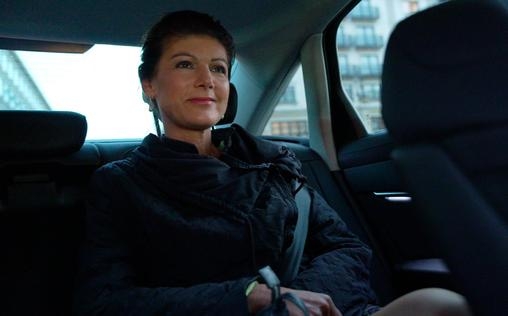 Die Wagenknecht-Story - Rebellin, Realistin, Populistin? 
 