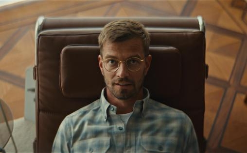 Joko Winterscheidt Presents: The World's Most Dangerous Show 
 Imagewandel durch Klimawandel?