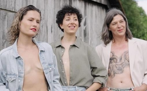 Mein Körper. Meine Energie. 
 Mein Körper. Meine Brüste - Was soll der Hype?