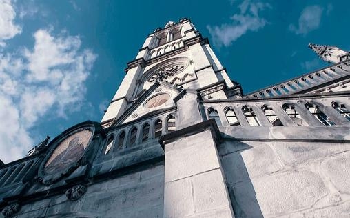 Megastructures - Wunderwerke der Architektur 
 Orte des Glaubens