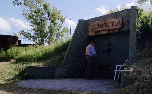 How the World Ends - Anleitung zur Apokalypse 
 Vorhersagen des Nostradamus