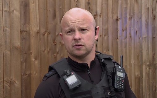 Police Interceptors - Auf Verfolgungsjagd 
 Rambo riecht den Braten