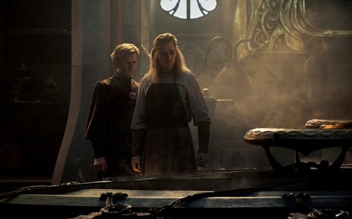 Der Herr der Ringe: Die Ringe der Macht 
 Der Adler und das Zepter