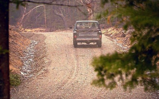 Das Survival-Duo: Zwei Männer, ein Ziel 
 Verloren im Holzfällerland