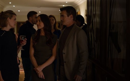 Blackwater Lane 
 Auf einer einsamen Landstraße kommt Cass (Minka Kelly) an einem Auto vorbei, das im Graben gelandet ist. Später stellt sich heraus, dass genau dort eine Frau ermordet wurde! In den folgenden Tagen beschleicht Cassandra ein seltsames Gefühl. Sie leidet unter Angstzuständen, Tagträumen und sieht sogar Geister. Während Cass psychisch immer labiler wird, glaubt ihr Ehemann Matthew (Dermot Mulroney), dass abgesetzte Medikamente für die Halluzinationen verantwortlich sein könnten. Auch die Polizei hat einige Fragen: Was hat Cassandra am Tatort gemacht? Wer ist der Killer? - Der Psychothriller von Jeff Celentano basiert auf dem Buch „The Breakdown“ der Autorin B.A. Paris.