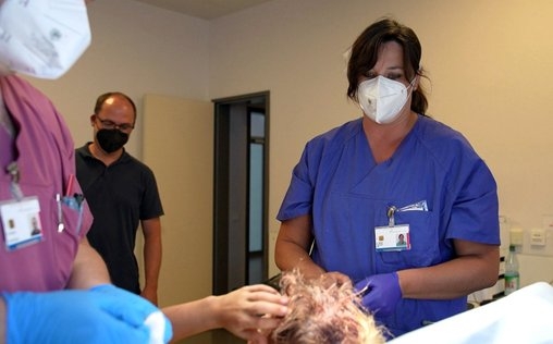 Mensch Retter - Jede Sekunde zählt 
 Einsatz zwischen Notaufnahme Hanau und Rettungsdienst Frankfurt