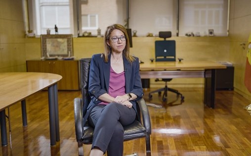 Re:turn - Frauen schützen, Schweigen brechen: Gemeinsam gegen häusliche Gewalt 
 