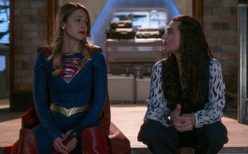 Supergirl 
 Die sieben Totems