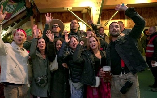 Hits, Herz und Heimat - Der Schlagerhype 
 Kitschig, altmodisch, peinlich? Weit gefehlt, Schl...