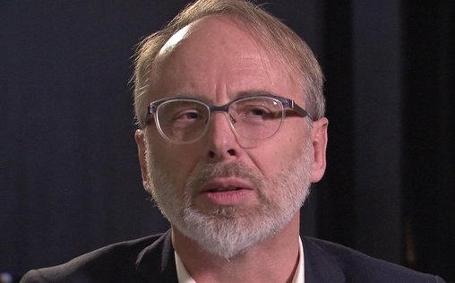 Oliver Schröm - Investigativjournalist 
 Der Investigativjournalist Oliver Schröm untersuch...