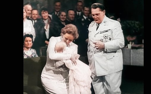 Das Dritte Reich Privat 
 Der Hofstaat