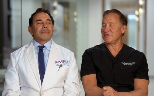 Verpfuscht - Ein Fall für die Beauty Docs 
 Wespentaille Extrem