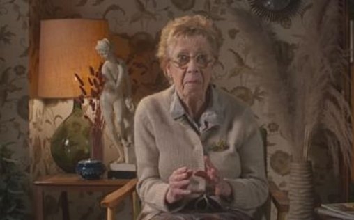 Alte Schachteln 
 In der Falle