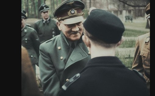 Hitler-Interviews - Die letzten Zeugen 
 Fanatiker