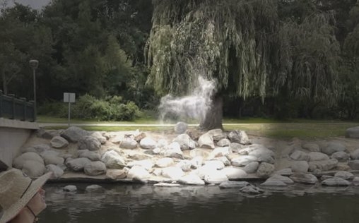 Unheimliche Videos 
 Geister in der Achterbahn