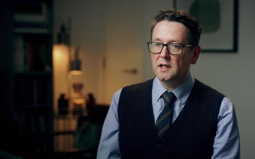 Anwälte der Toten - Die schlimmsten Serienkiller der Welt 
 Charlotte und Linda Mulhall