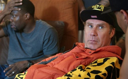 Der Knastcoach 
 Der Investmentbanker James King (Will Ferrell) geniesst ein privilegiertes Leben in Saus und Braus. Ausgerechnet am Tag seiner Verlobung geht alles den Bach runter, als auffliegt, dass der Finanzhai seine Kunden um 100 Millionen Dollar geprellt hat. Nicht etwa ein goldener Käfig wartet auf den kurz darauf Verurteilten, sondern ein Hochsicherheitsgefängnis. Ein Monat in Freiheit bleibt James, um sich auf ein Jahrzehnt hinter Gittern vorzubereiten, wo, wie man weiss, verstörende Unannehmlichkeiten warten.

Von allen Freunden verlassen, sucht James Hilfe bei seinem Autoputzer, der als Afroamerikaner bestimmt über einschlägige Erfahrung verfügt. Darnell (Kevin Hart) war zwar noch nie hinter Gittern, klärt James aber nicht über dessen Irrtum auf. Ganz im Gegenteil verlangt er ein erkleckliches Sümmchen, das er für eine Investition in eine Waschanlage benötigt, und verspricht seinem Auftraggeber einen Crashkurs in Überlebenstaktik hinter Gittern. James versagt jedoch bereits beim Versuch, ein fieses Gesicht aufzusetzen, und als er im Park drei Kraftprotze in eine Schlägerei verzetteln will, ist ungewiss, ob der Knastschüler überhaupt bis zum Haftantritt überlebt. 

Als Drehbuchautor der Filme «Tropic Thunder» und «Men in Black 3» konnte der Israeli Etan Cohen bereits Erfolge feiern, mit «Get Hard» (Originaltitel) versuchte er sich erstmals als Regisseur. Mit Will Ferrell und Kevin Hart standen ihm zwei der derzeit erfolgreichsten US-Komiker zur Verfügung. Der Film fand zwar bei Kritikern wenig Anklang, doch spielte er ein Mehrfaches seiner Produktionskosten ein.