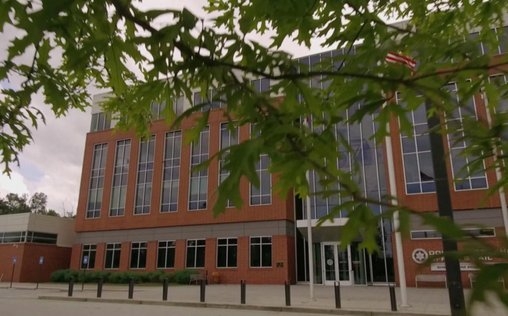 Snapped - Wenn Frauen töten 
 Sahara Fakhir