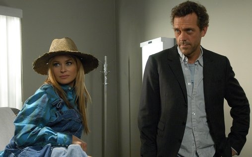 Dr. House 
 Drei Beine