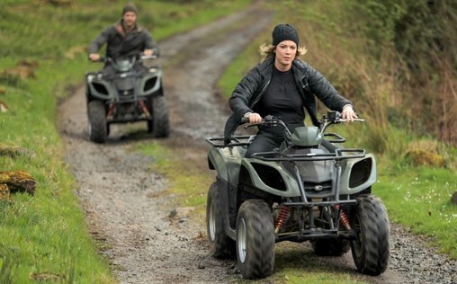 Expedition X - Dem Unheimlichen auf der Spur 
 Die Verdammten von Chillingham Castle