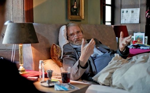 Die geheime Welt des Adels - mit Jochen Breyer 
 In diese Dokumentation wird eine Welt gezeigt, die...