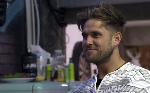 Geordie Shore: Hot Single Summer 
 Louis kriegt den Abschiedskuss