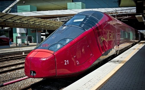 Mega-Konstruktionen 
 Superzug AGV
